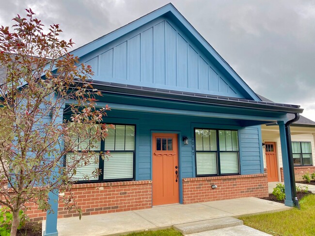 Cottages at Sanders Glen in Westfield, IN - Foto de edificio - Building Photo