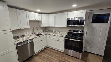 641 Franklin St in Eau Claire, WI - Building Photo - Building Photo