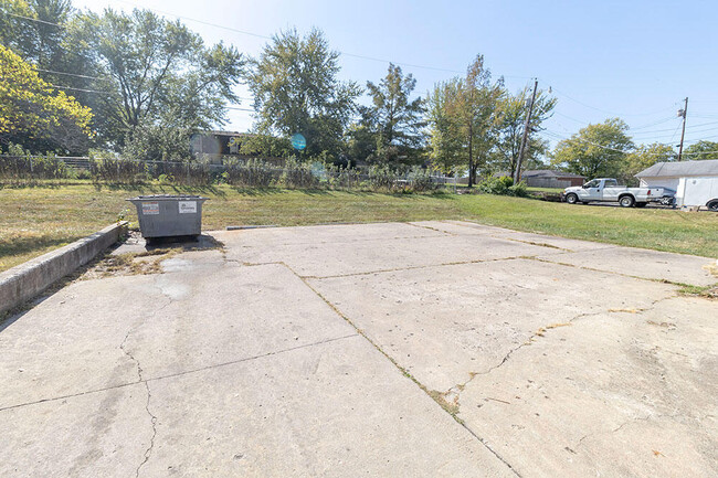 2916 Leeway Dr in Columbia, MO - Building Photo - Building Photo