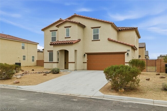 property at 3863 Summit Ave