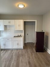 80 Hazel St in Hartford, CT - Building Photo - Building Photo