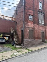 2401 Arlington Ave in Pittsburgh, PA - Building Photo