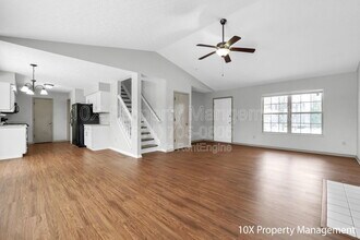 7224 Candlestone Dr in Reynoldsburg, OH - Building Photo - Building Photo