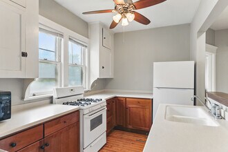 1862 Roblyn Ave, Unit #1 in St. Paul, MN - Building Photo - Building Photo