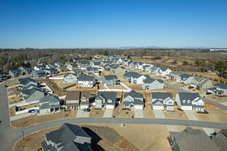 Dan Ryan Builders Reid Park in Duncan, SC - Building Photo - Building Photo