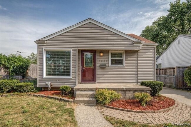 property at 3602 Ravena Ave