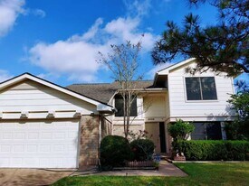 3206 Sturbridge Ln in Sugar Land, TX - Building Photo