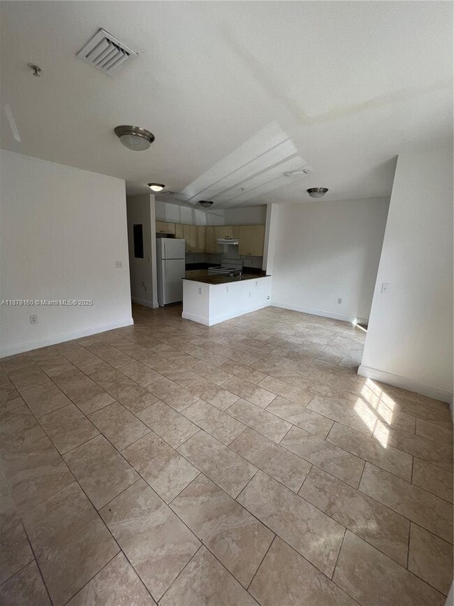 property at 211 W 79th Pl