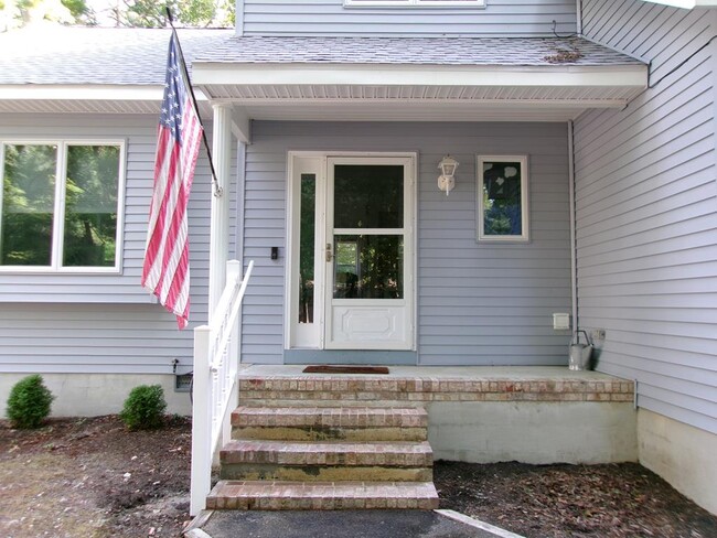 4 Gatehouse Trl in Berlin, MD - Foto de edificio - Building Photo