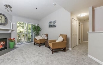 975 Aberdeen Ave NE in Renton, WA - Building Photo - Building Photo