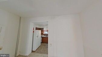 438 St Paul St in Philadelphia, PA - Building Photo