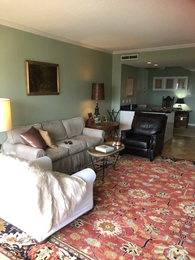 property at 1400 Hermann Dr