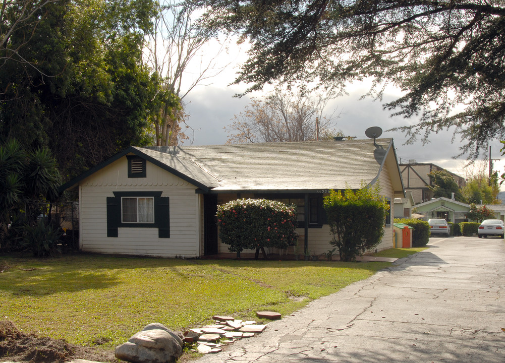 11324-326 Magnolia St in El Monte, CA - Building Photo