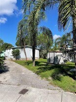 5301 SW 30th Terrace in Fort Lauderdale, FL - Building Photo