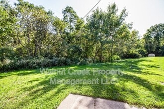 671-681 Shoreline Dr in Vermilion, OH - Building Photo - Building Photo