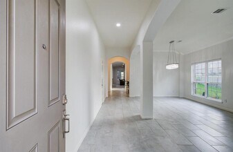 4639 Regal Shadow Ln in Sugar Land, TX - Foto de edificio - Building Photo