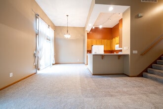 6452 157th St W in Apple Valley, MN - Building Photo - Building Photo