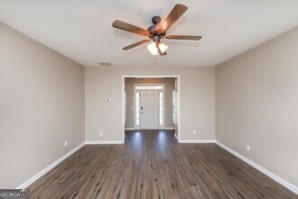 229 Oakview Dr in Dallas, GA - Building Photo - Building Photo