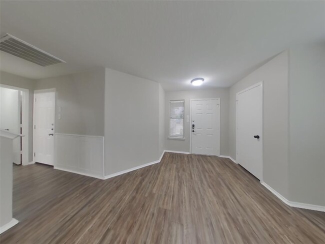 19010 Sunburst View Dr in Cypress, TX - Foto de edificio - Building Photo
