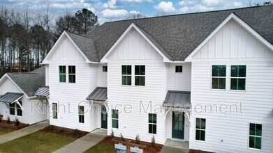 630 Village Dr in Opelika, AL - Building Photo - Building Photo