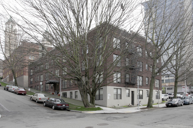 Clarwood Apartments in Seattle, WA - Foto de edificio - Building Photo