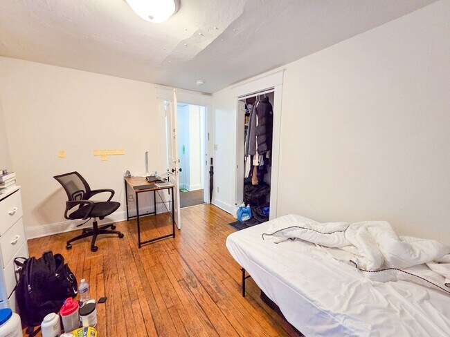 1113 Drake St in Madison, WI - Building Photo - Building Photo