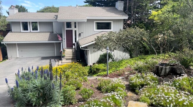 property at 214 Mar Vista Dr