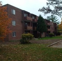 Tilson Court Apartments