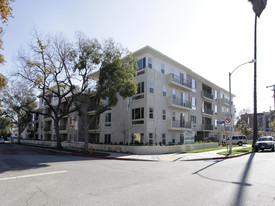 4820 Bellflower Ave Apartments