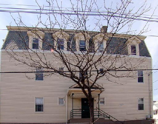 75 Hamilton St in Providence, RI - Foto de edificio - Building Photo