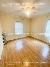 2330 Euclid Heights Blvd in Cleveland, OH - Building Photo - Building Photo