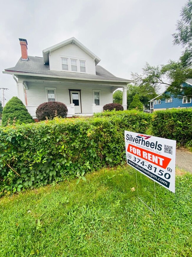 property at 1512 Colegate Dr