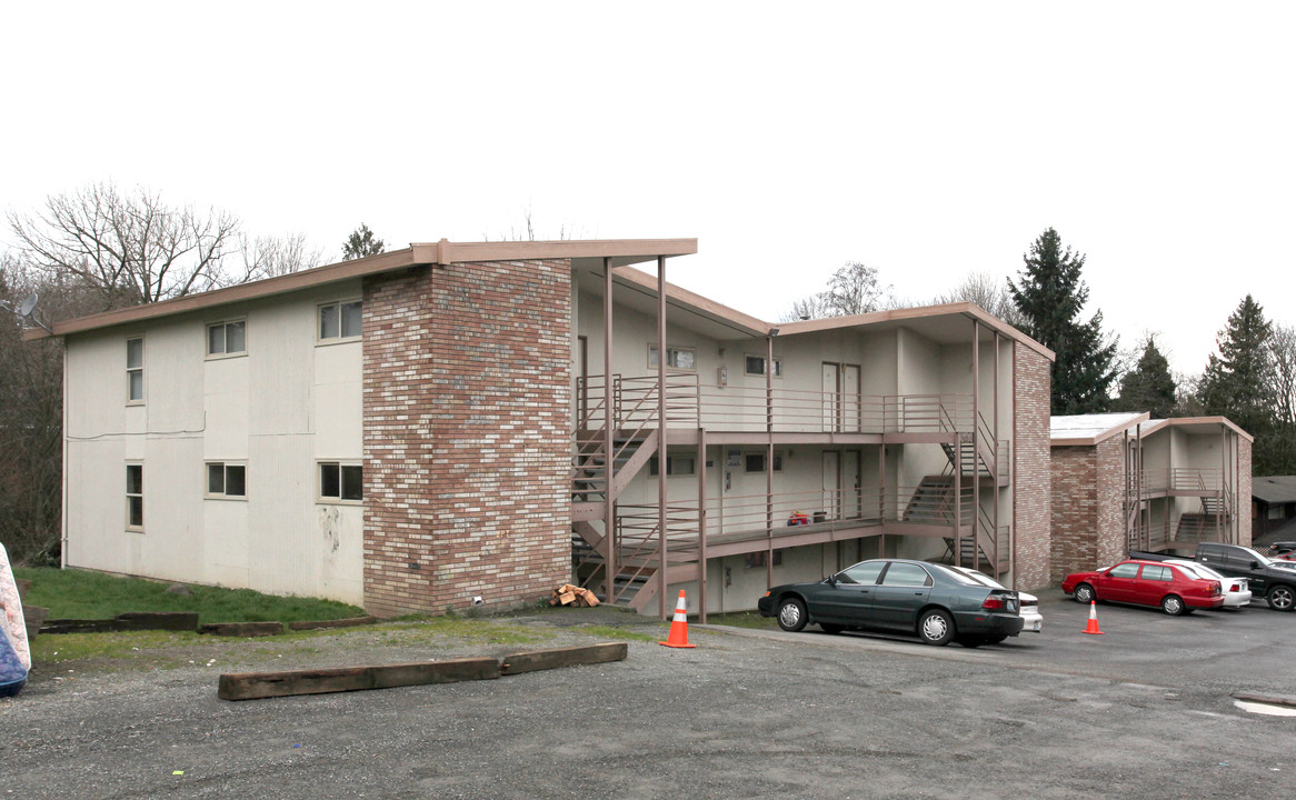 Ridge Park in Seattle, WA - Building Photo