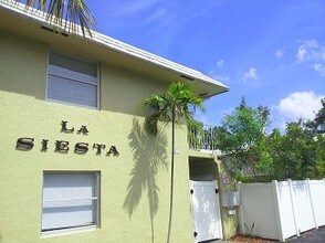 1413 N Dixie Hwy-Unit -1413 - 3 in Fort Lauderdale, FL - Building Photo - Building Photo