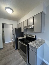 Treecrest 162nd in Portland, OR - Building Photo - Interior Photo