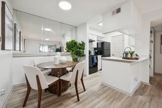 The Axel in Austin, TX - Building Photo - Building Photo