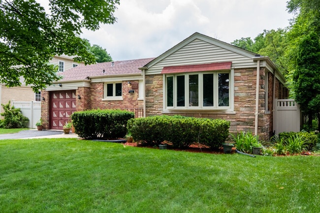 122 Park Ave in River Forest, IL - Building Photo - Building Photo