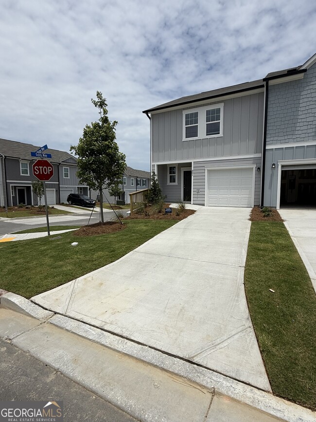 301 Winston Way in Villa Rica, GA - Building Photo - Building Photo