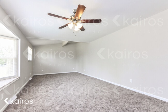 2575 Mullanphy Ln in Florissant, MO - Building Photo - Building Photo