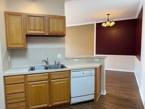 219 Fraternity Row in College Station, TX - Building Photo - Building Photo