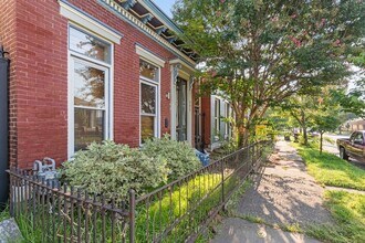 717 Lampton St in Louisville, KY - Building Photo - Building Photo