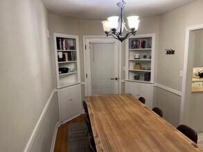 306 E 18th St, Unit Main Floor in Sioux Falls, SD - Foto de edificio - Building Photo