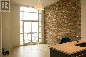 88 Colgate Ave in Toronto, ON - Building Photo - Building Photo