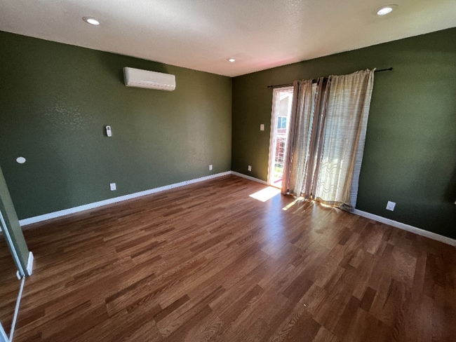 property at 5437 California Ave