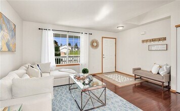 14907 47th Dr SE in Everett, WA - Building Photo - Building Photo