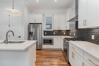 5202 Georgia Ave in Nashville, TN - Building Photo - Building Photo