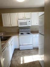 4609D McClelland Dr in Wilmington, NC - Building Photo - Building Photo