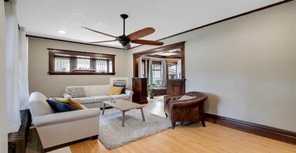 1823 N Girard Ave in Minneapolis, MN - Foto de edificio - Building Photo