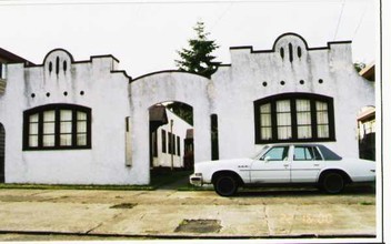 1424-1426 NW 62nd St in Seattle, WA - Foto de edificio - Building Photo