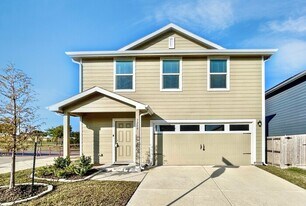 3209 Peyton Lila Rd in Dallas, TX - Building Photo